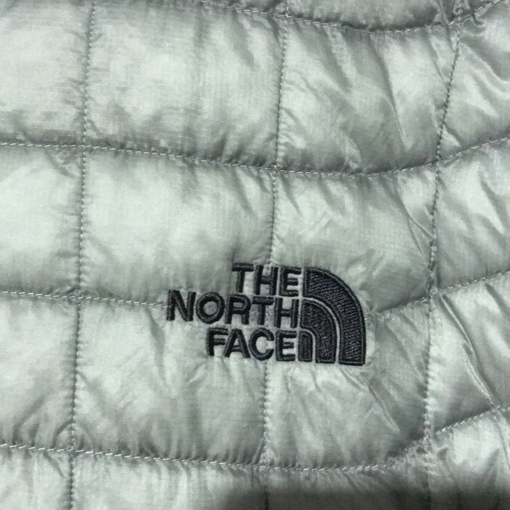Men thermoball North face - Picture 2 of 7